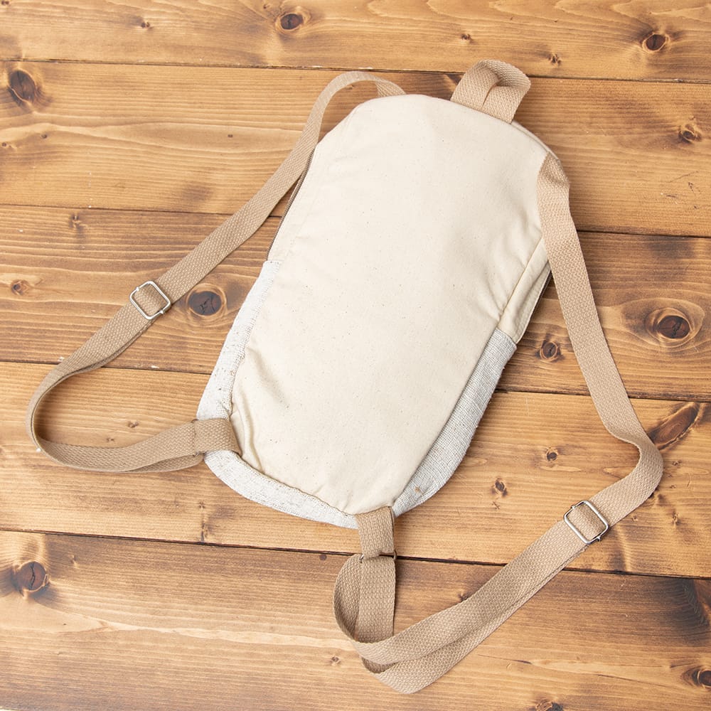 Natural Hump Backpack