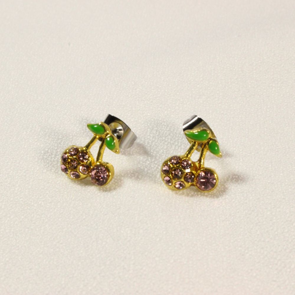 Cherries Earrings for pierced ears