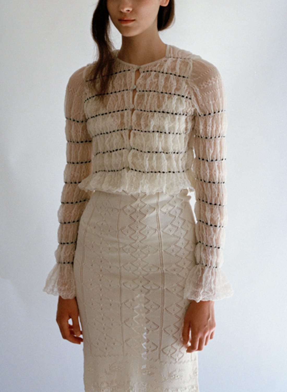 定価39,600 タグ付　EUCHRONIA ユークロニア　レースカーディガン EUCHRONIA(ユークロニア)/Shirring lace cardigan(シャーリング レース