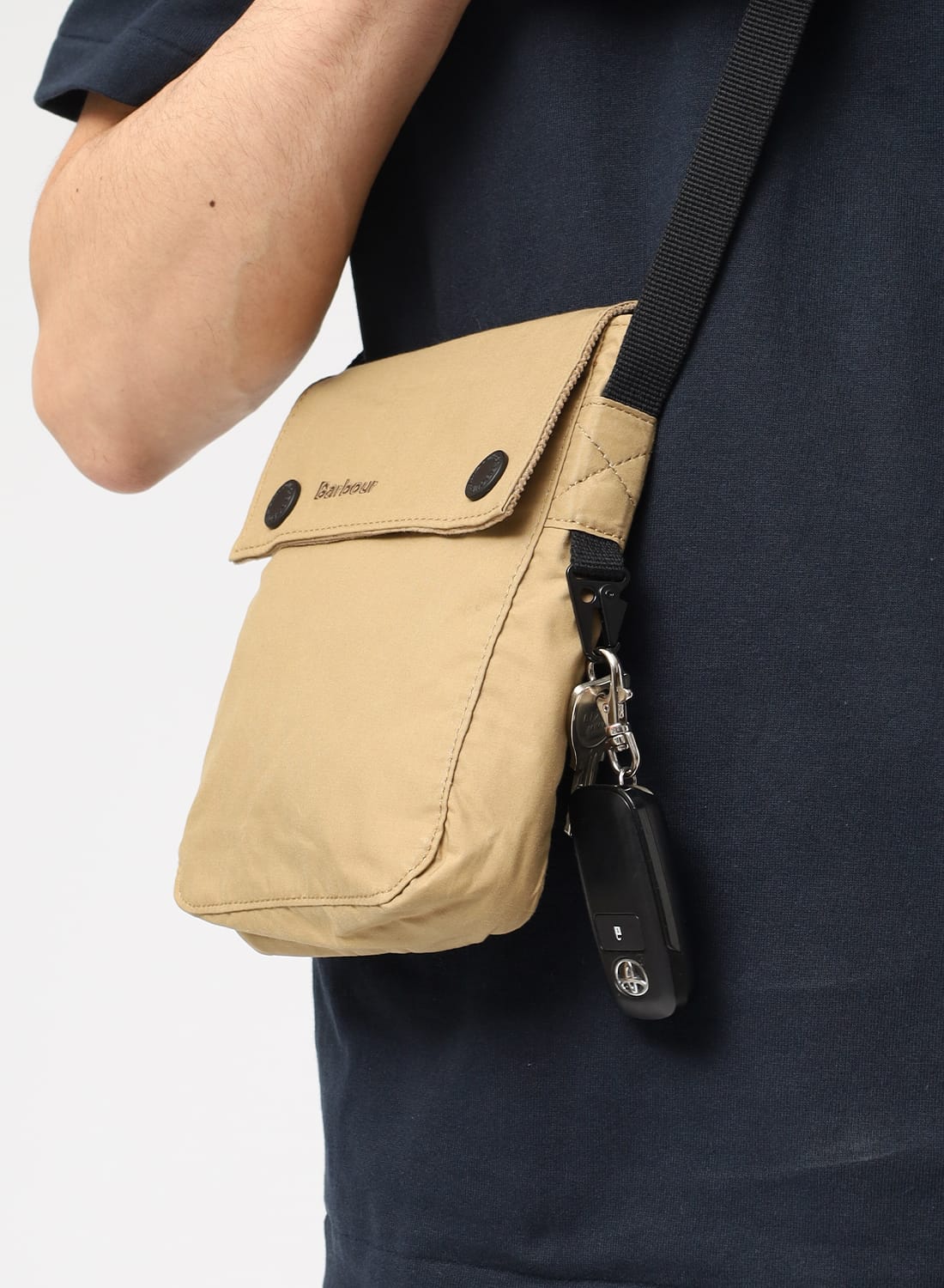 Barbour(バブアー)/transport crossbody bag(トランスポート クロス