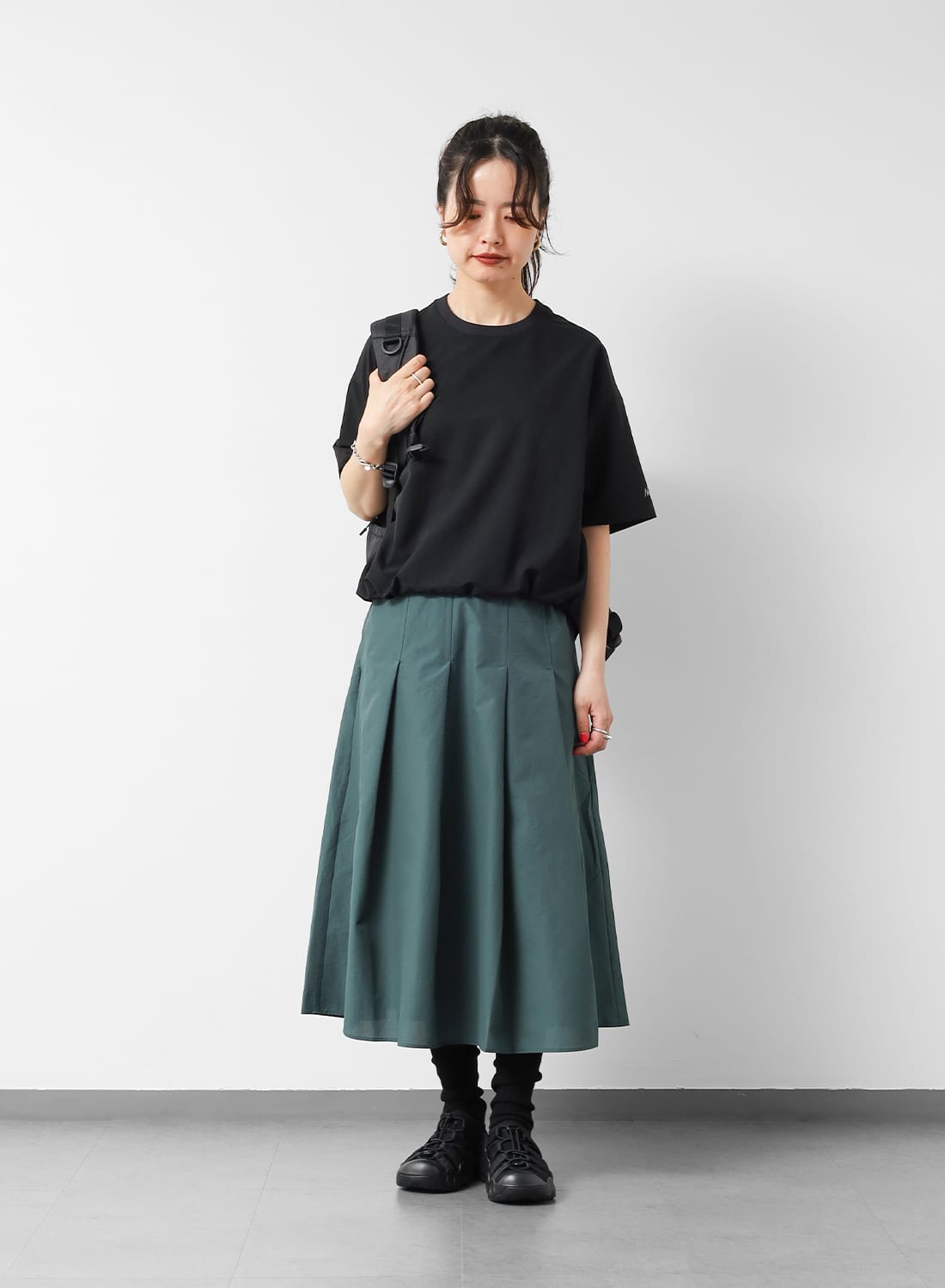 NANGA（ナンガ）DotAir COMFY PLEATED SKIRT W（ドットエア コンフィー