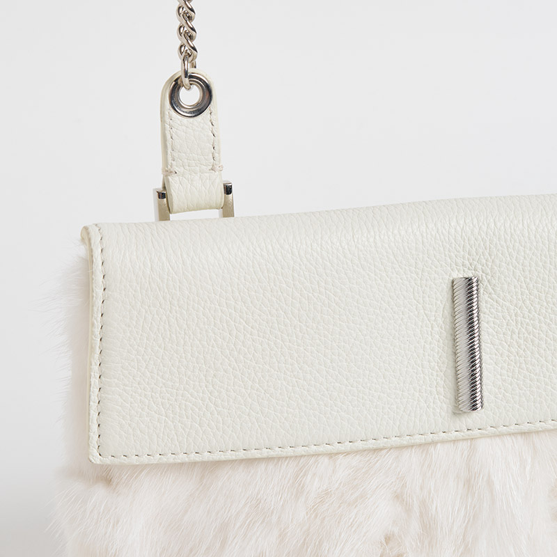 Vendome Bis Pochette ヴァンドームビス・ポシェット ミンク×カーフ アイボリー