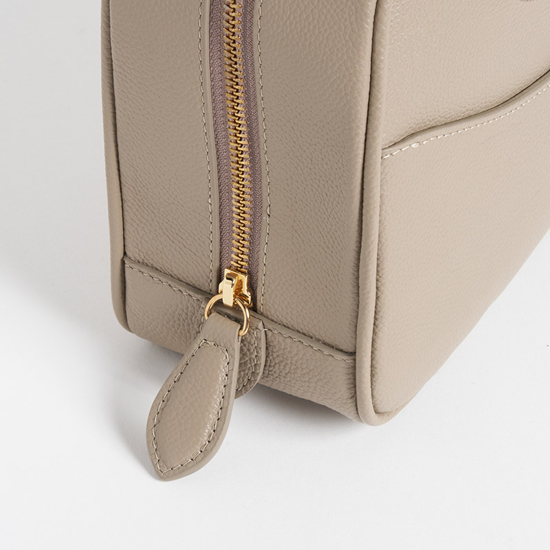 Bijoux Bis ビジュービス カーフ トープ