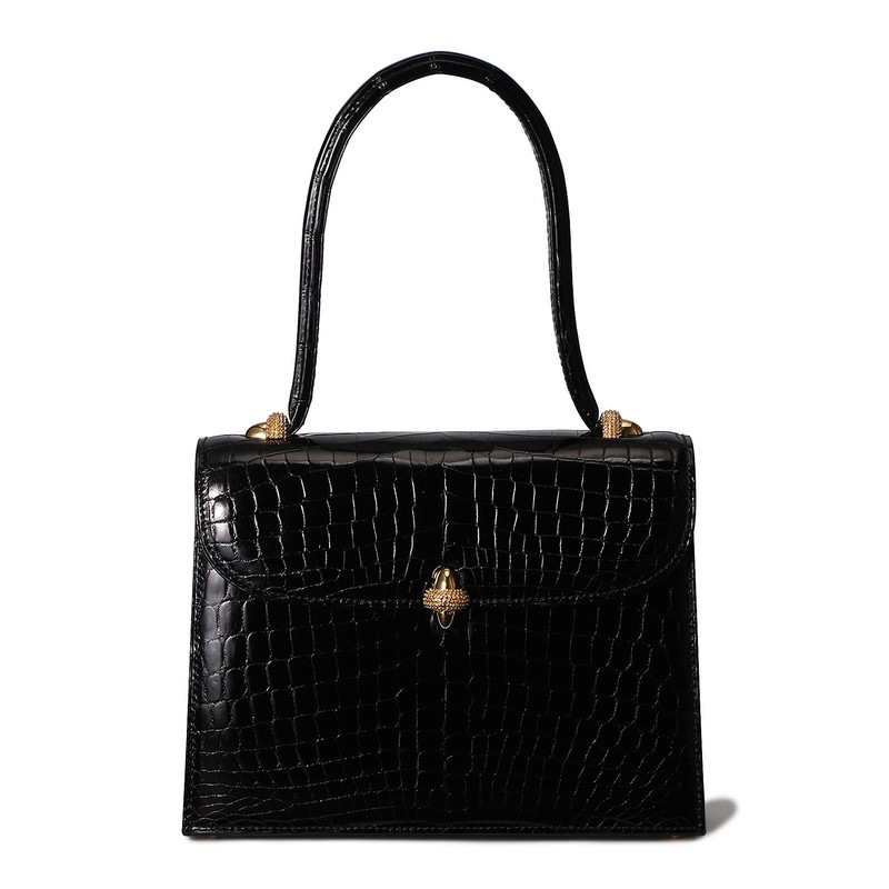 TRAVIATA(トラヴィアータ)ブラック