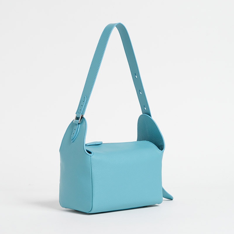 Bijoux Epaule/ビジューエポール カーフ LIGHT BLUE