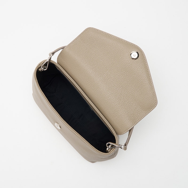 M Flap Bag/Mフラップバッグ カーフ TAUPE
