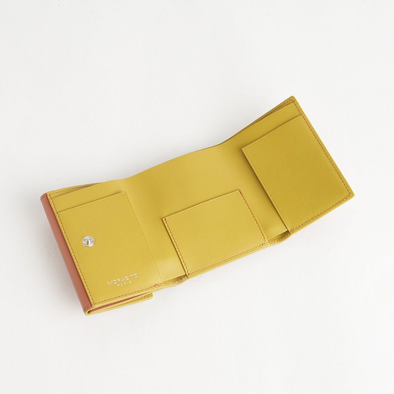 Blason Mini Wallet ブラゾン 3つ折りミニ財布(小銭入れ付) スムースカーフ ノワゼット