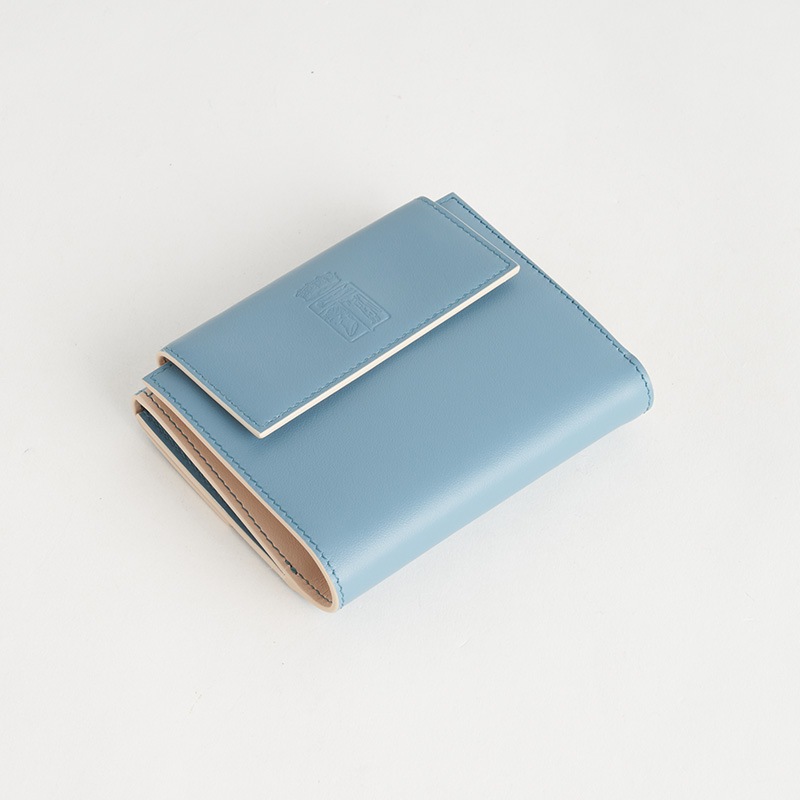 Blason Small Wallet ブラゾン ２つ折り財布（フラップ付） スムースカーフ ターコイズ