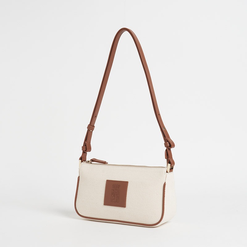 Le BLASON CANVAS SHOULDER POCHETTE ブラゾン キャンバスショルダーポシェット100%コットンキャンバス x スムースカーフ ナチュラル x ライトブラウン