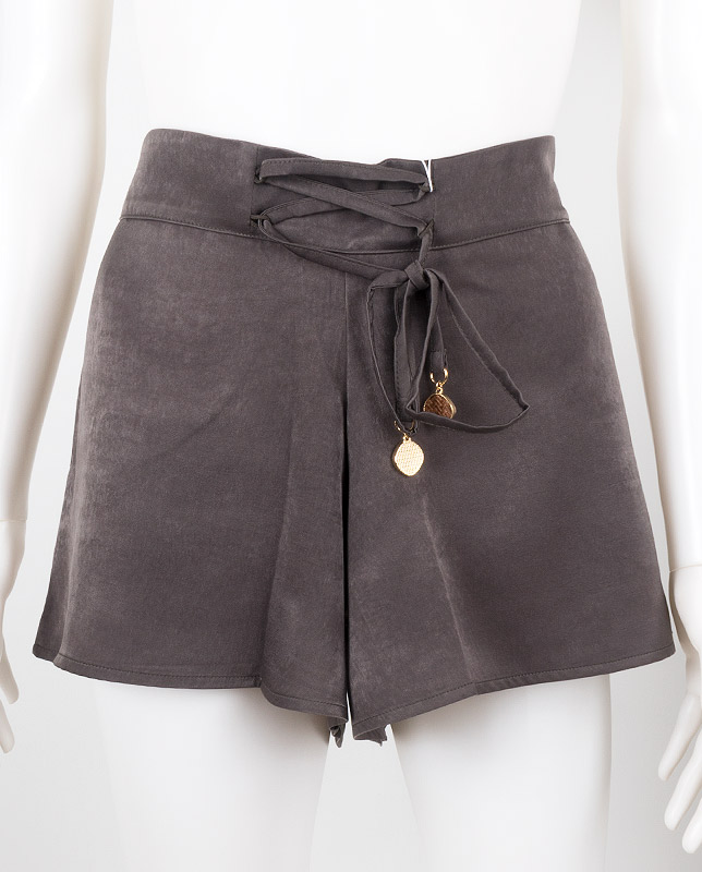 ラタンチャーム付きアースカラーフレアショートパンツ  ビーチウェア兼用 【LAULEA】