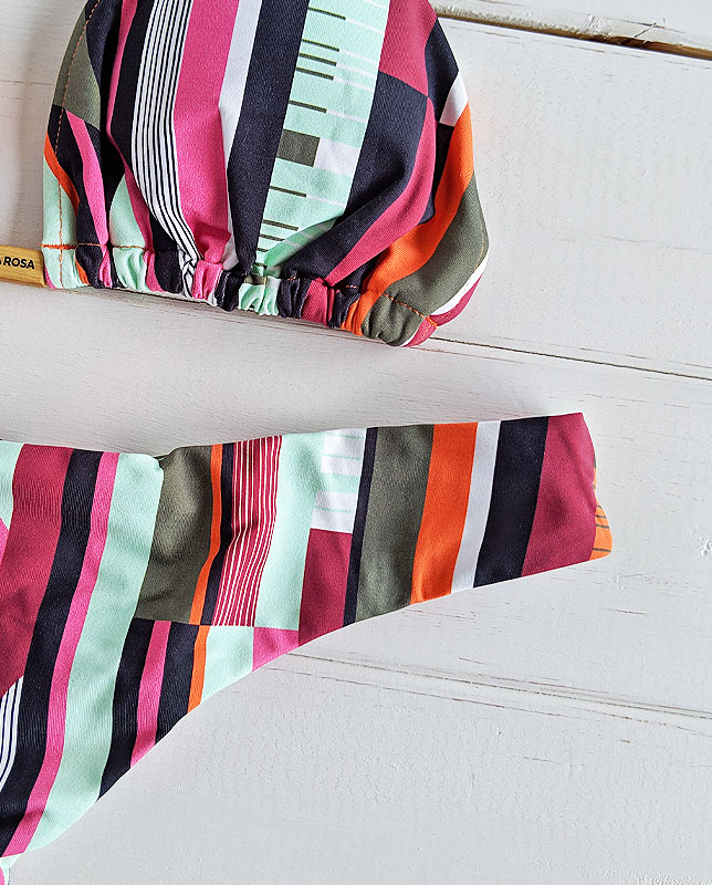 グラフィックストライプ Tバック 三角水着 Morena Rosa