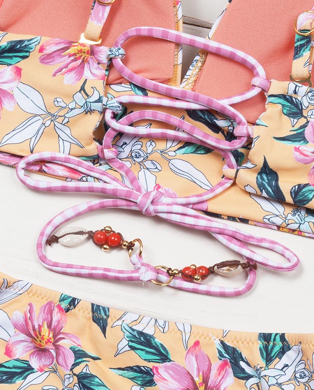 花柄フリルホルターネック水着【LAULEA】