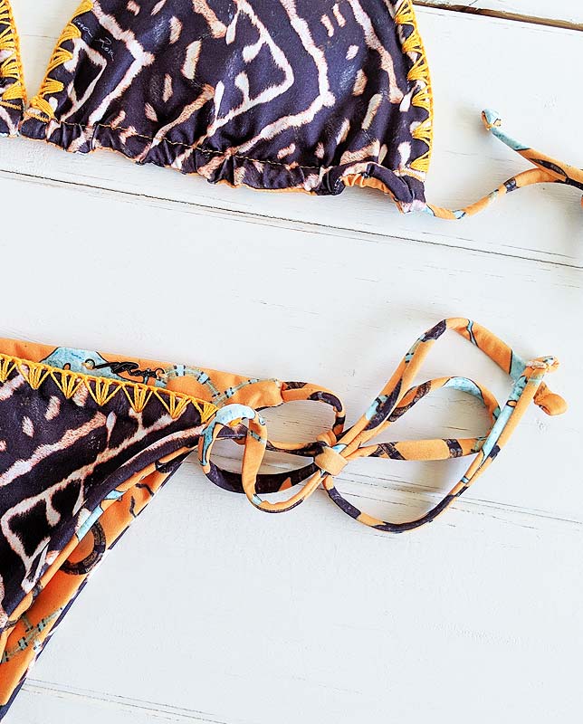 リバーシブル三角水着 レオパード×エジプト柄 Morena Rosa