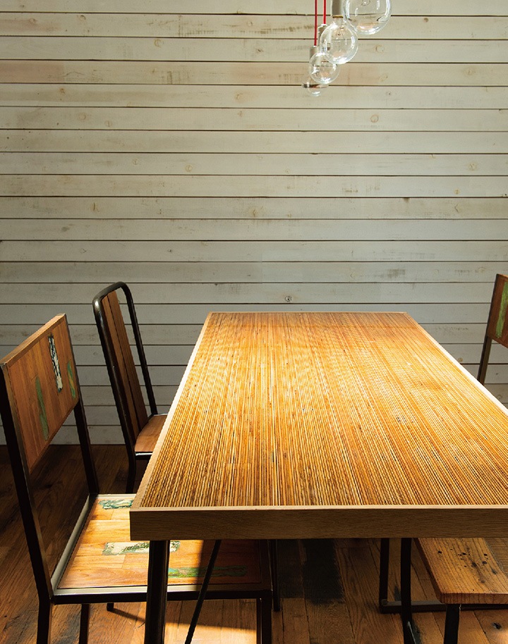 DINNING TABLE LARCH Series MoreThan Furniture