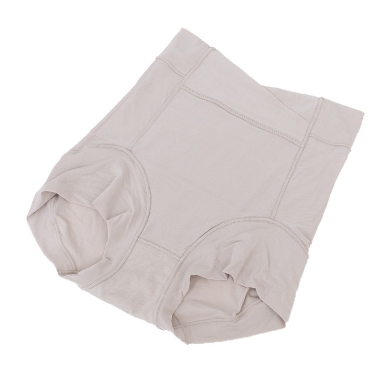 ブラデリス 素肌しっとりハッピーショーツ23