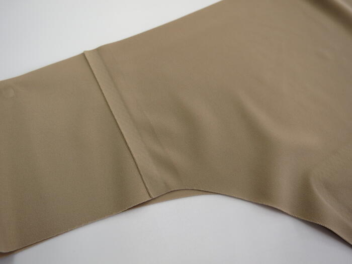 スムーン 究極の無縫製 タンガ