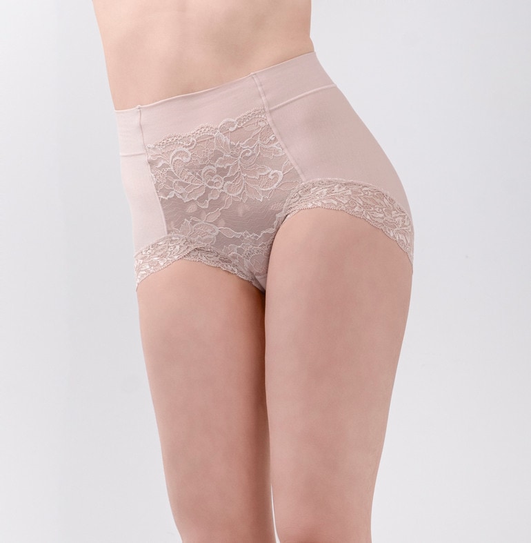 ブラデリスニューヨーク 華やかレーシーショーツ24