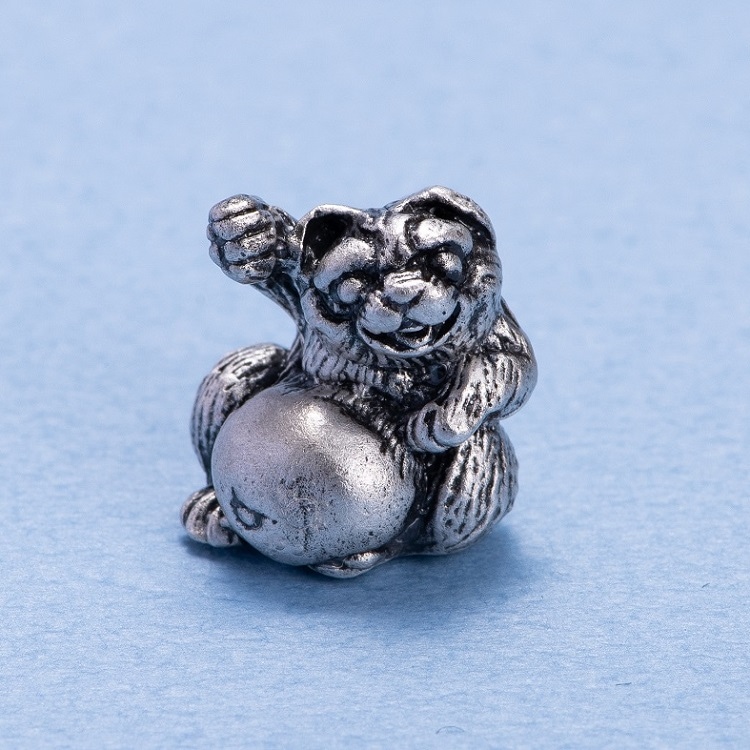 銀製 齊藤美洲 根付 タヌキ | 銀製品,根付 | 森銀器製作所公式