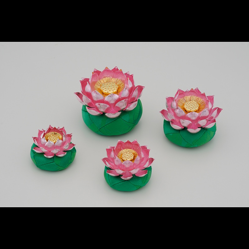 美品✨光則 純銀製仏花　蓮飾り（ピンク）1.7号　仏具　おりん　純金仕立て 光則 純銀 蓮飾り（ピンク）2.5号 | すべての商品 | 森銀器製作所公式