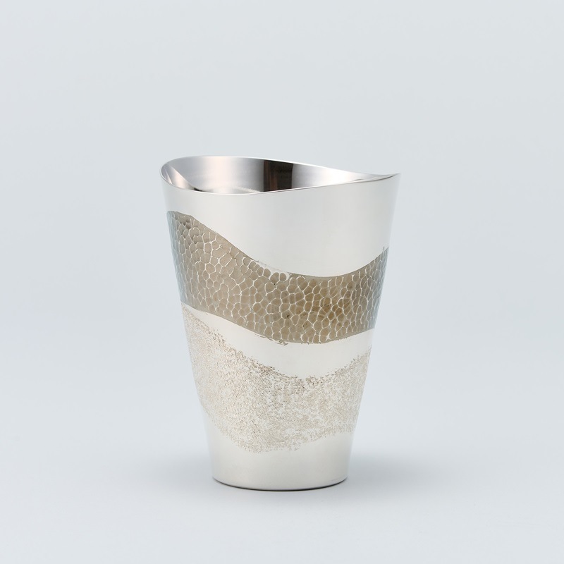 <����������>�ֿ�������ץ���֥顼����