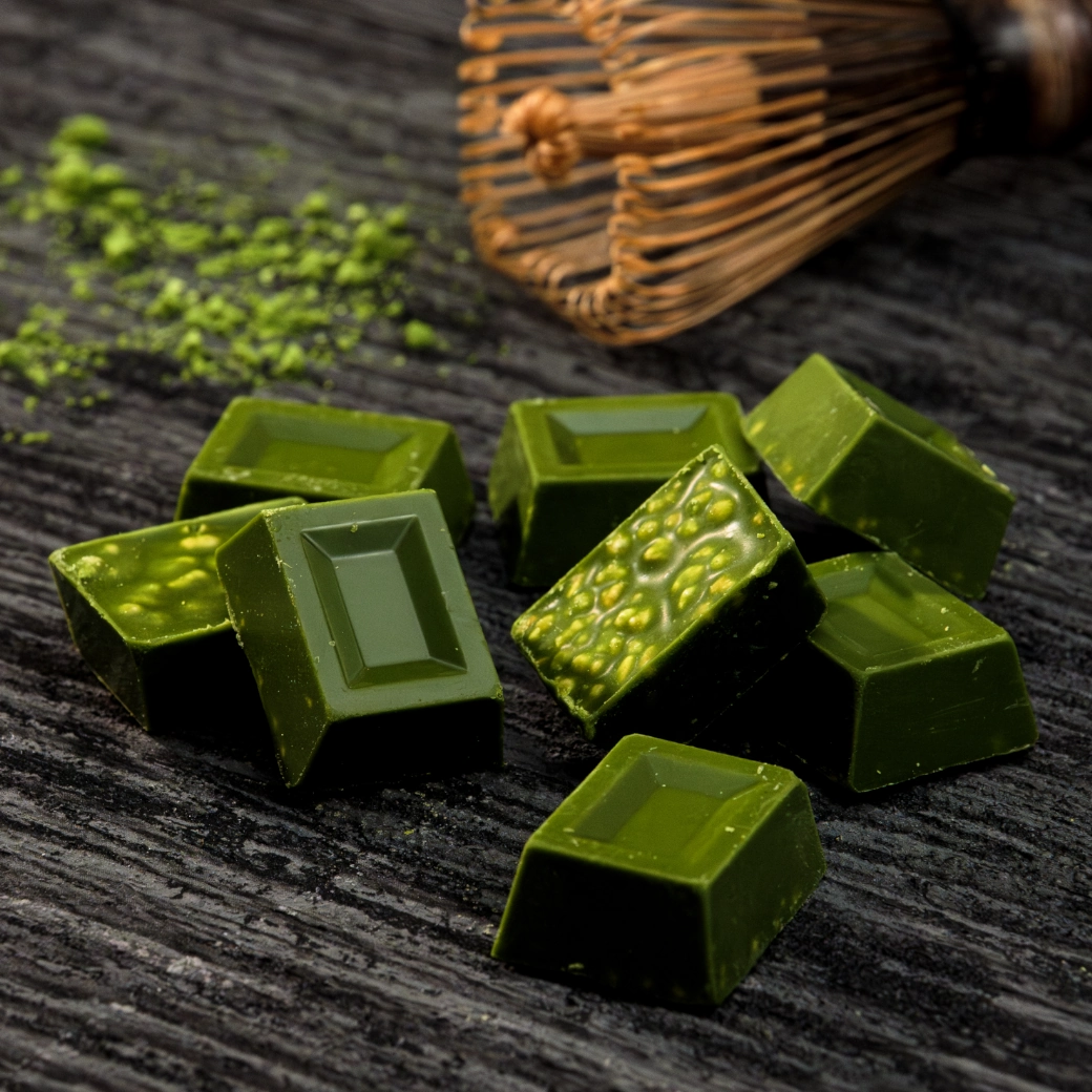 【リピーター様限定★5,400円(税込)以上ご購入でプレゼント！】森半 お抹茶チョコレート (玄米クランチ入) [8個入り]