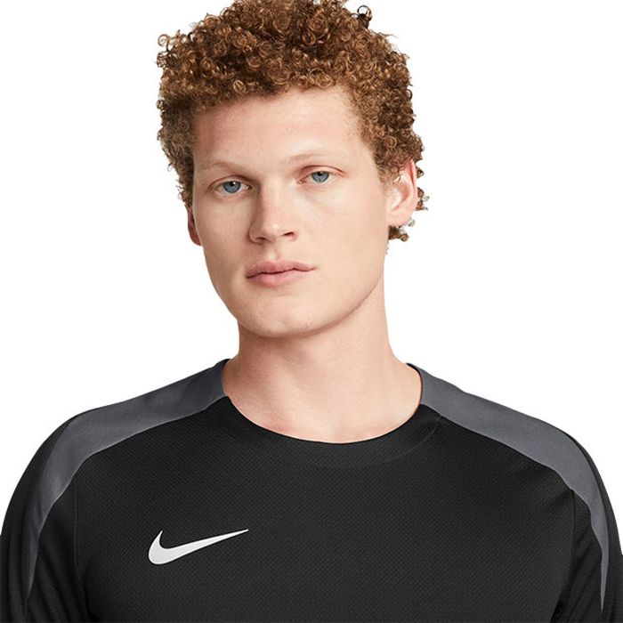 NIKE ナイキ DF ストライク 半袖トップ FN2400 010 ブラック×アンスラ
