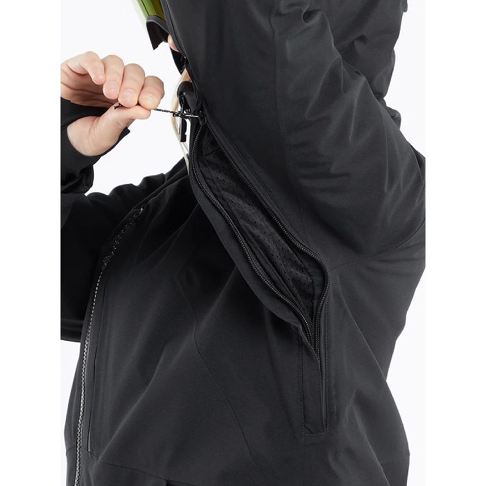 VOLCOM �ܥ륳�� H0452402 3D STRETCH GORE JACKET BLK ���Ρ��ܡ��ɥ����� ���㥱�å� �ܥ륳�०���� �����ƥå��� ��ǥ�����