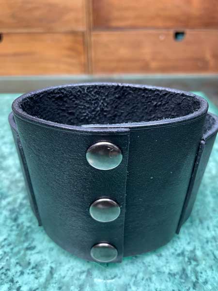 THE SIX FINGERŴĥݾڡ