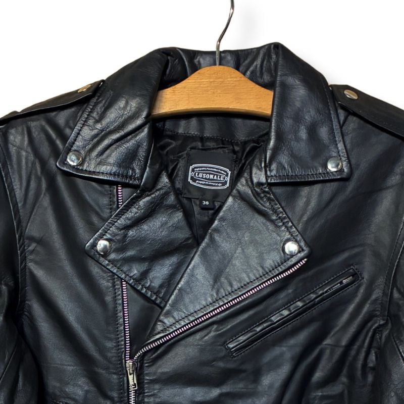 バッファロー レザー ライダースジャケット つぎはぎ 黒 ワッペン　イーグル バッファロー レザー ライダースジャケット つぎはぎ 黒 ワッペン イーグル