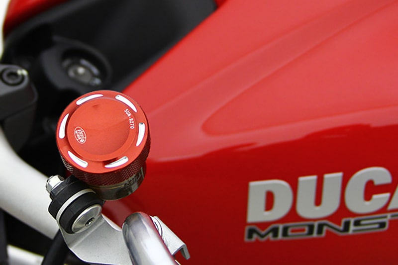 STM Stile CNC ビレット フルードタンクキャップ スモール for brembo STM Stile CNC ビレット フルードタンクキャップ スモール for brembo