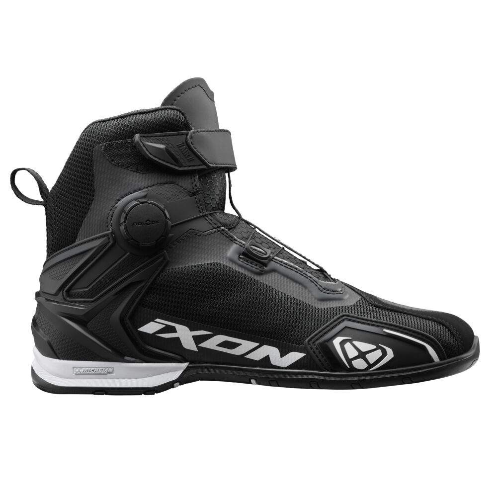 IXON (イクソン) BULL 2 AIR【ライディングシューズ】BLACK/WHITE