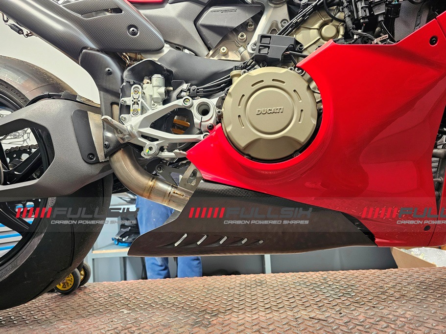 FULLSIX ������������� PanigaleV4/S (25-) 