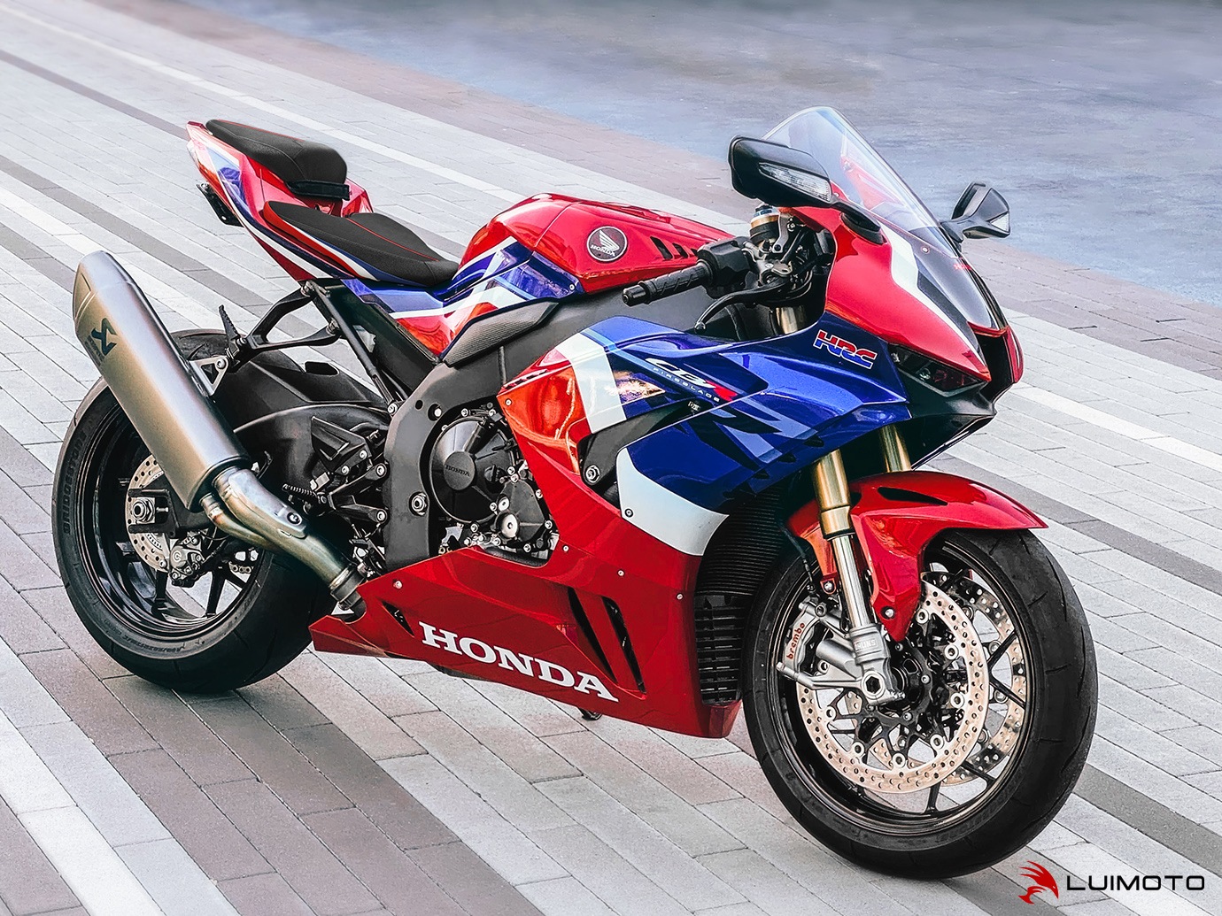 LUIMOTO (ルイモト) GP/リアシートカバー CBR1000RR-R FIREBLADE 20-21