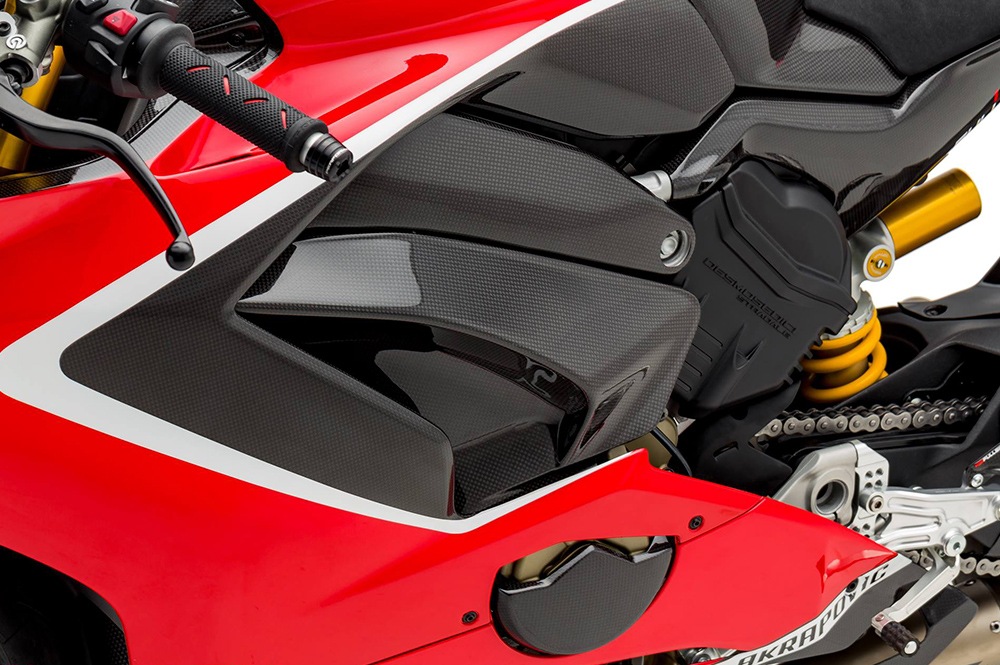 ��SALE30%OFF��FULLSIX�ʥե륷�å����� �ɥ饤�����ܥ������ե졼�५�С����åȡ�DUCATI  Panigale V4/S/R (18-20)