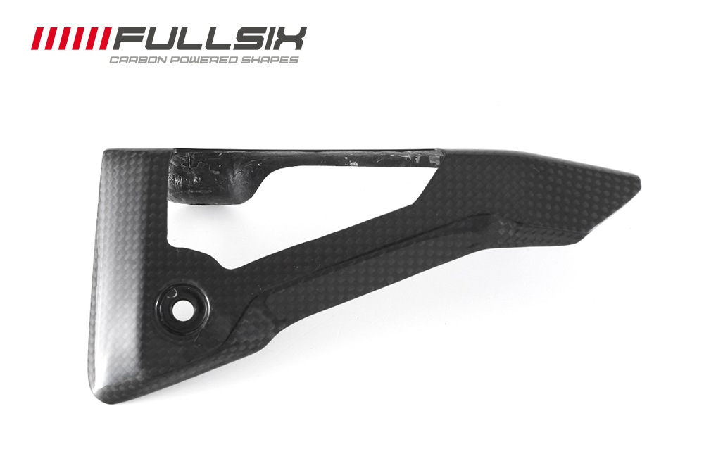 DUCATI DIAVEL FULLSIX ドライカーボンメーターカバー セール30%OFF】FULLSIX (フルシックス) ドライカーボン製 フレーム