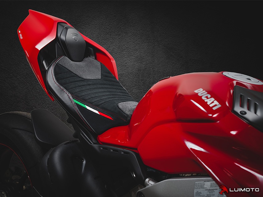 セール30%OFF】LUIMOTO (ルイモト) Corsa /フロントシートカバー
