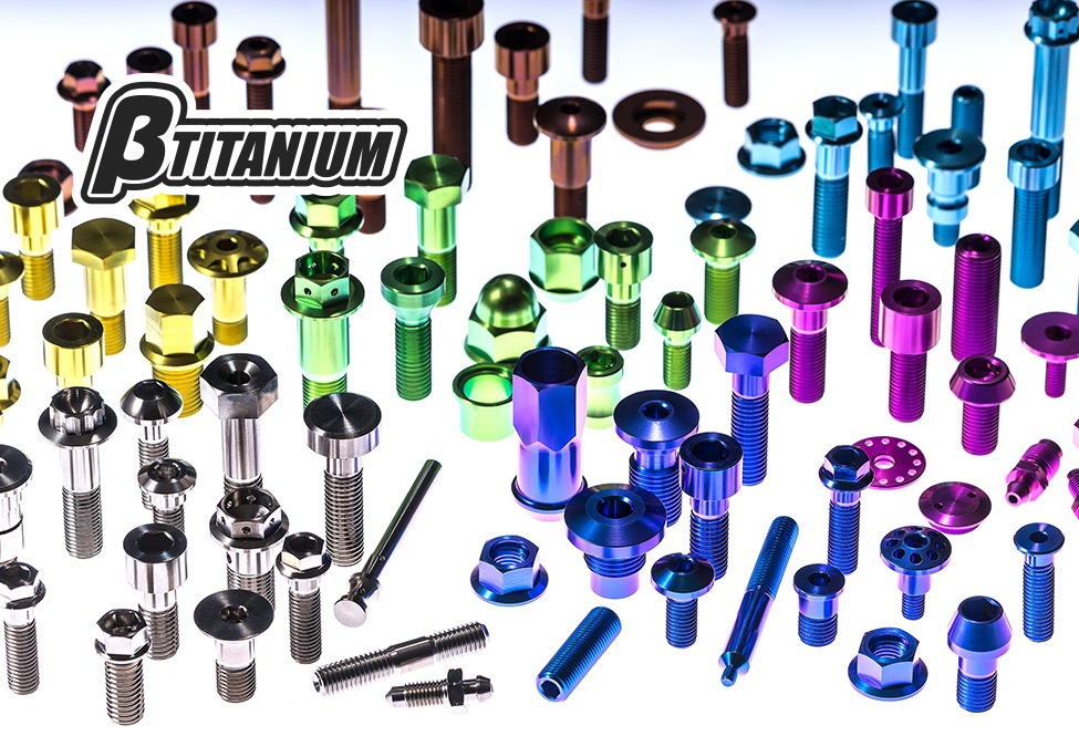��TITANIUM (�١��������˥���) ���� (DUCATI �ѥ˥�����) �������� ������ɥ��ܥ�� M14��9mm�ߥԥå�1.5