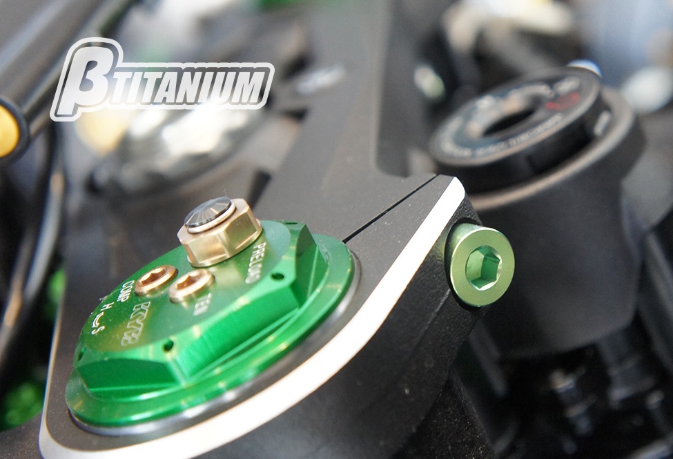 その他 KAZU βTITANIUM ベータチタニウム リアキャリパー マウントチタン