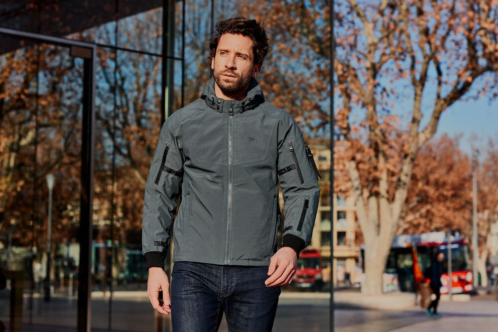 IXON M-BURNING AIR A LADY 春夏ジャケット　Mサイズ IXON（イクソン）M-BURNING AIR A LADY 春夏エアスルーアーバン