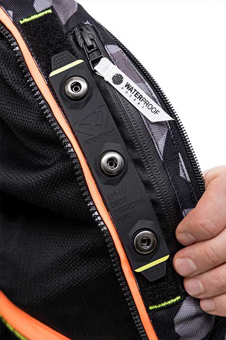 �ڥ�����30��OFF�� IXON�ʥ��������HOODIE AIR A ���㥱�å�  (Black)