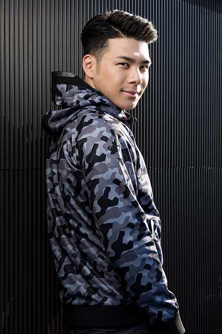 �ڥ�����30��OFF�� IXON�ʥ��������HOODIE AIR A ���㥱�å�  (Black)