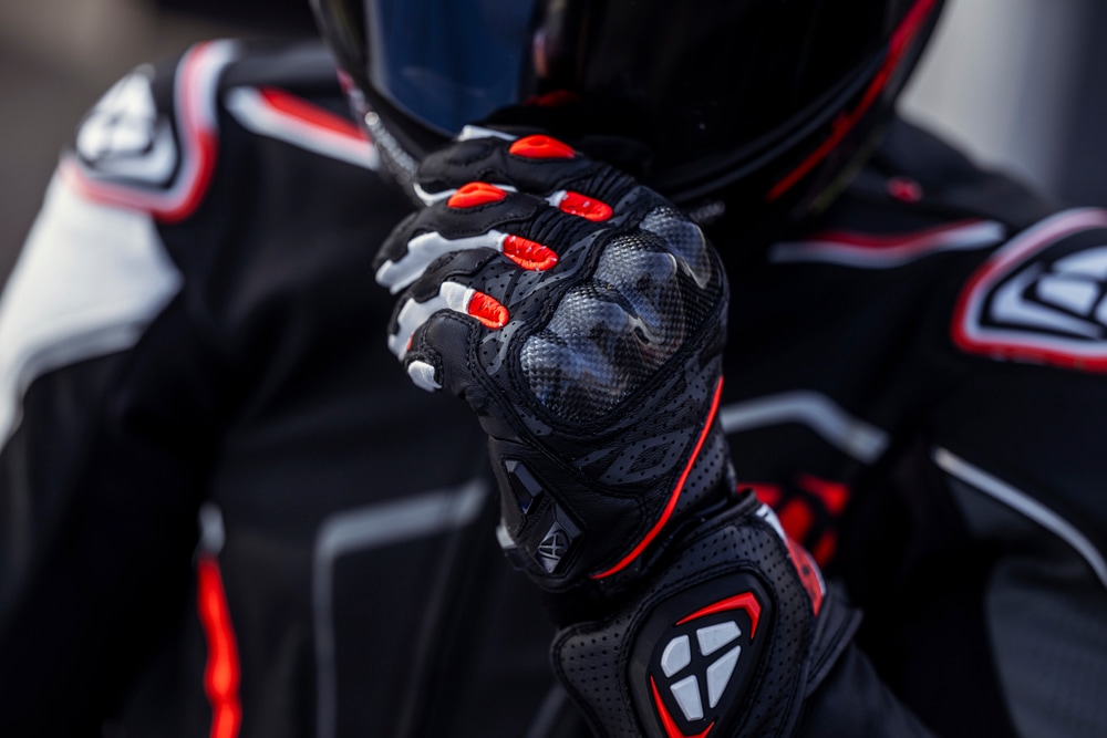IXON THUND レザー バイクグローブ 黒/赤/白 IXON THUND レザー バイクグローブ 黒/赤/白