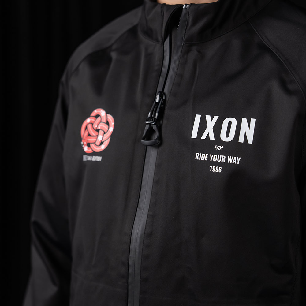 �ڼ��������ǥ����嵮����IXON����ܥ��㥱�å� WINDSTOP A��30TAKA EDITION