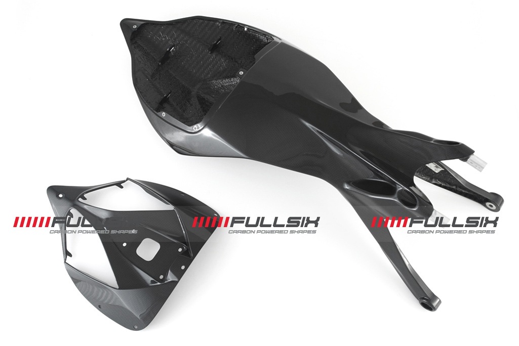 FullSix FullSix:フルシックス カーボンモノコックシートレール一体型カウル カーボン繊維：200Plain 平織り / コーティング：マットコート(艶なし) FullSix FullSix:フルシックス カーボンモノコックシートレール一体型