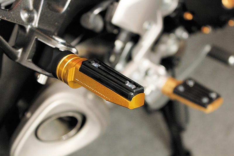 Valter Moto (�Х륿����ȡ˥ޥ�����ƥåץС� TOURING��KAWASAKI ZX-6R (05-18)