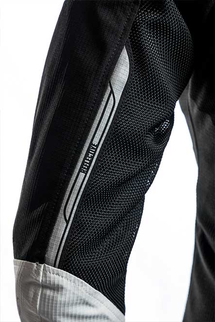 �ڥ�����30%OFF��IXON (��������) STRIKER AIR WP LADY A ���㥱�å� (Black/Anthracite/Fushia) 