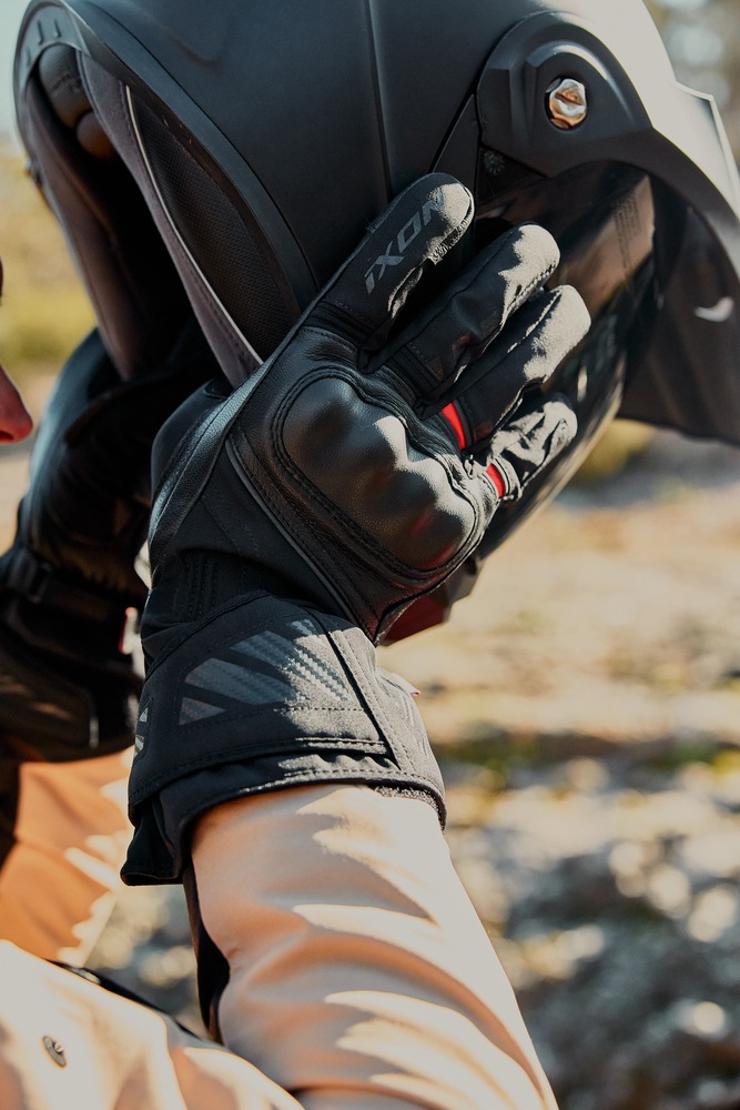 IXONʥPRO RESCUE 3  󥿡(BLACK/RED)