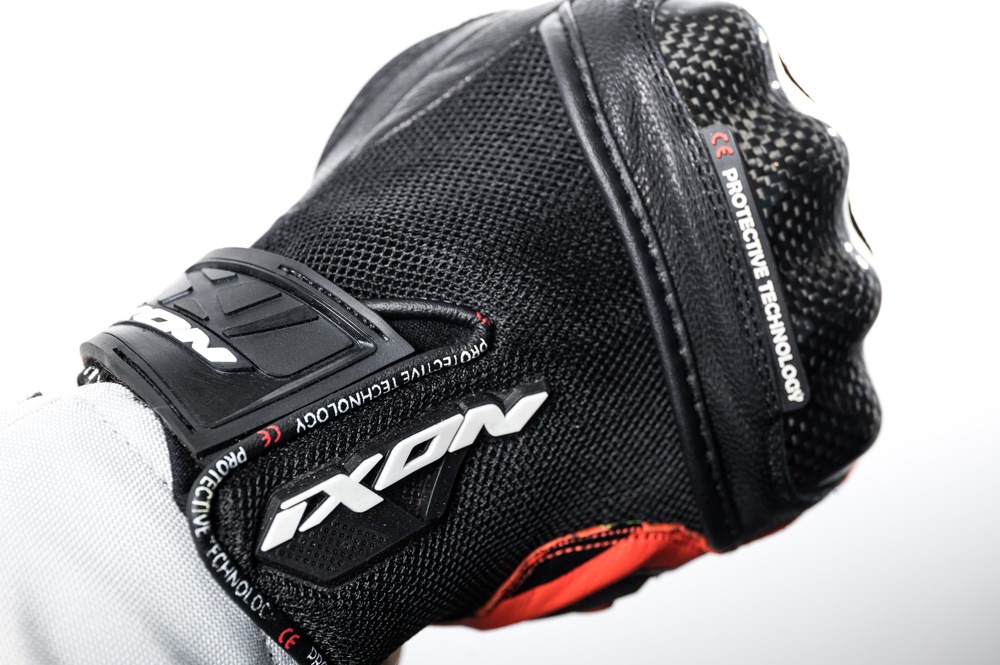 セール30％OFF】IXON（イクソン）RS RISE AIR ツーリング