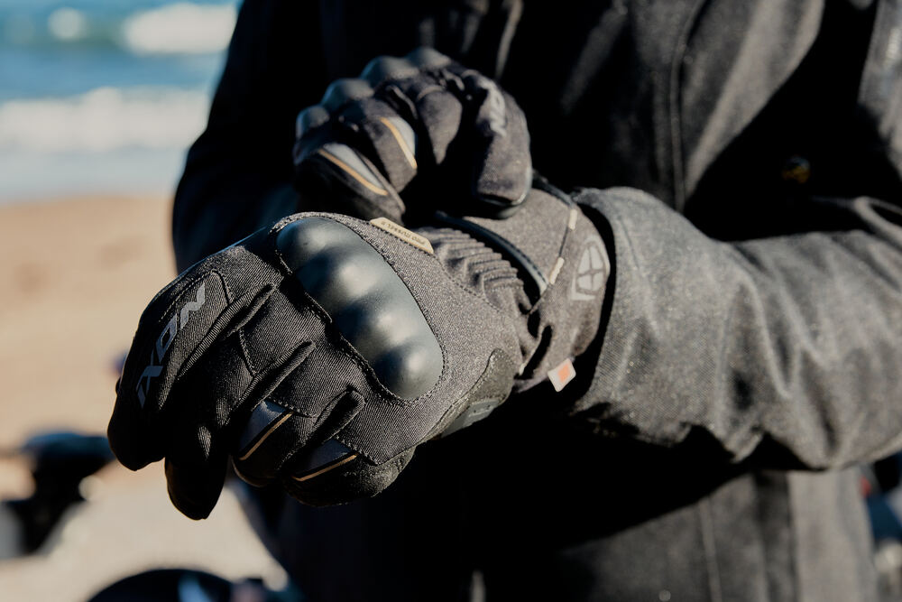 IXON（イクソン）PRO RUSSEL 2 レディースウインターグローブ(BLACK