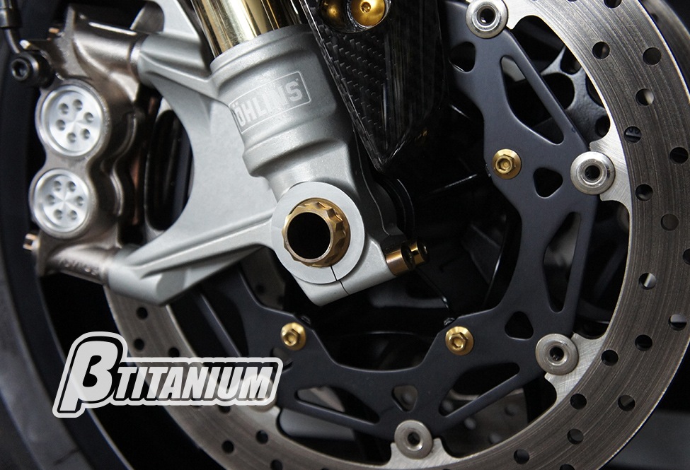 ��TITANIUM (�١��������˥���) KAWASAKI ZX-10R (08-19) �ե���ȥ֥졼���ǥ��������������ܥ�ȥ��å�